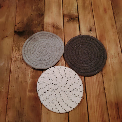 One Cottage Cotton Trivet Set