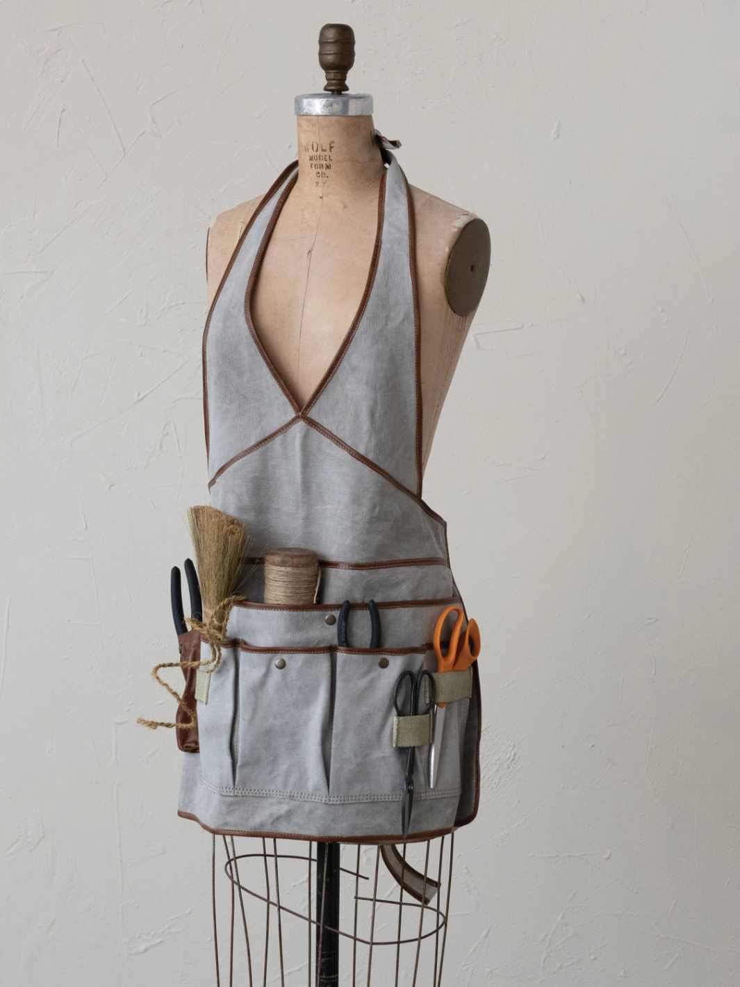 Recycled Canvas Apron w/ Leather Trim